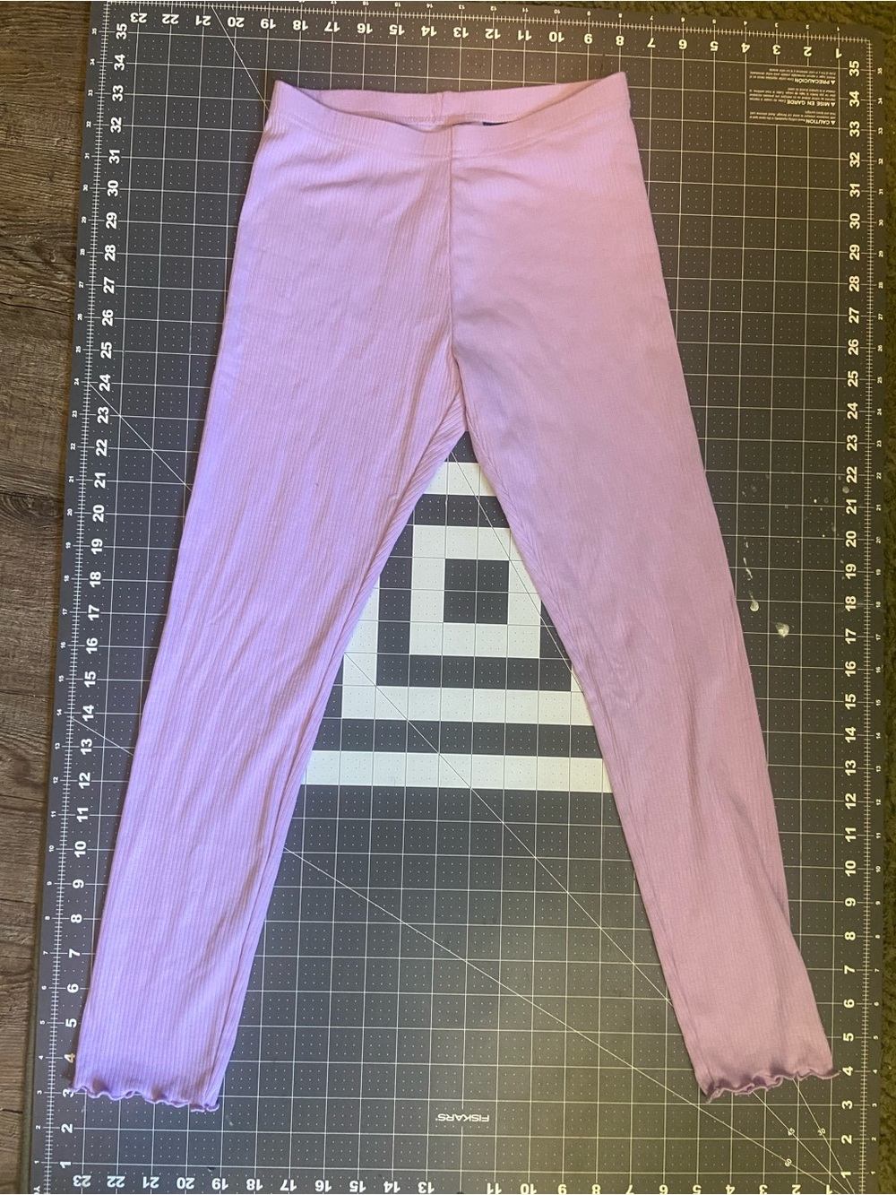 Old Navy Lavender Ribbed Girls' Leggings Size 10/12
